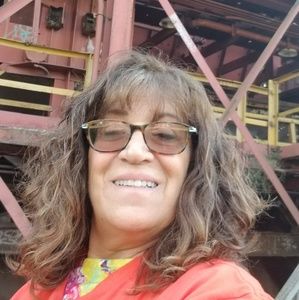 Meet your Posher, Madeline